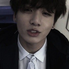 gl0ss 4℮v℮r yöúng⁷ 𖣂