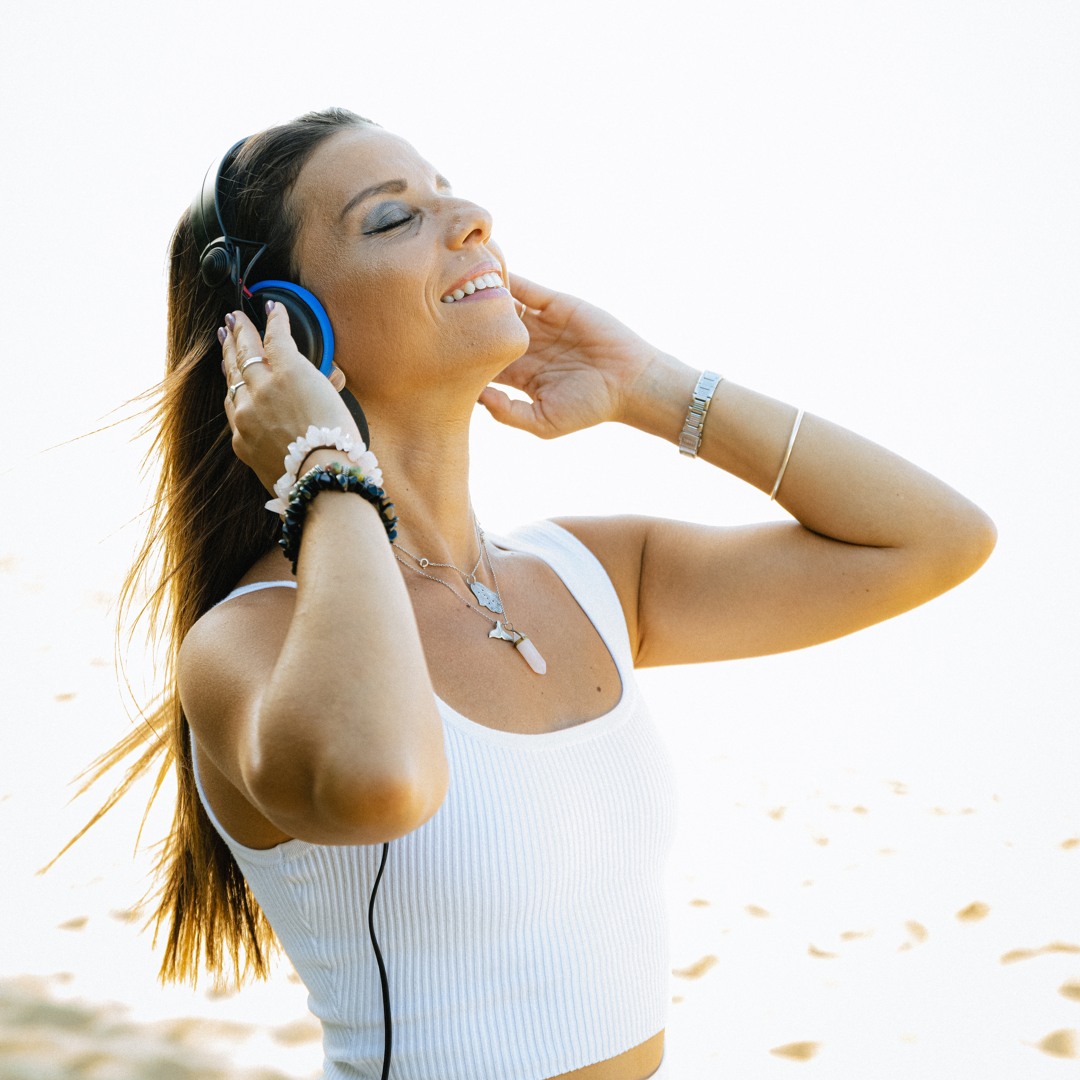 DJ SAFIRE’s avatar