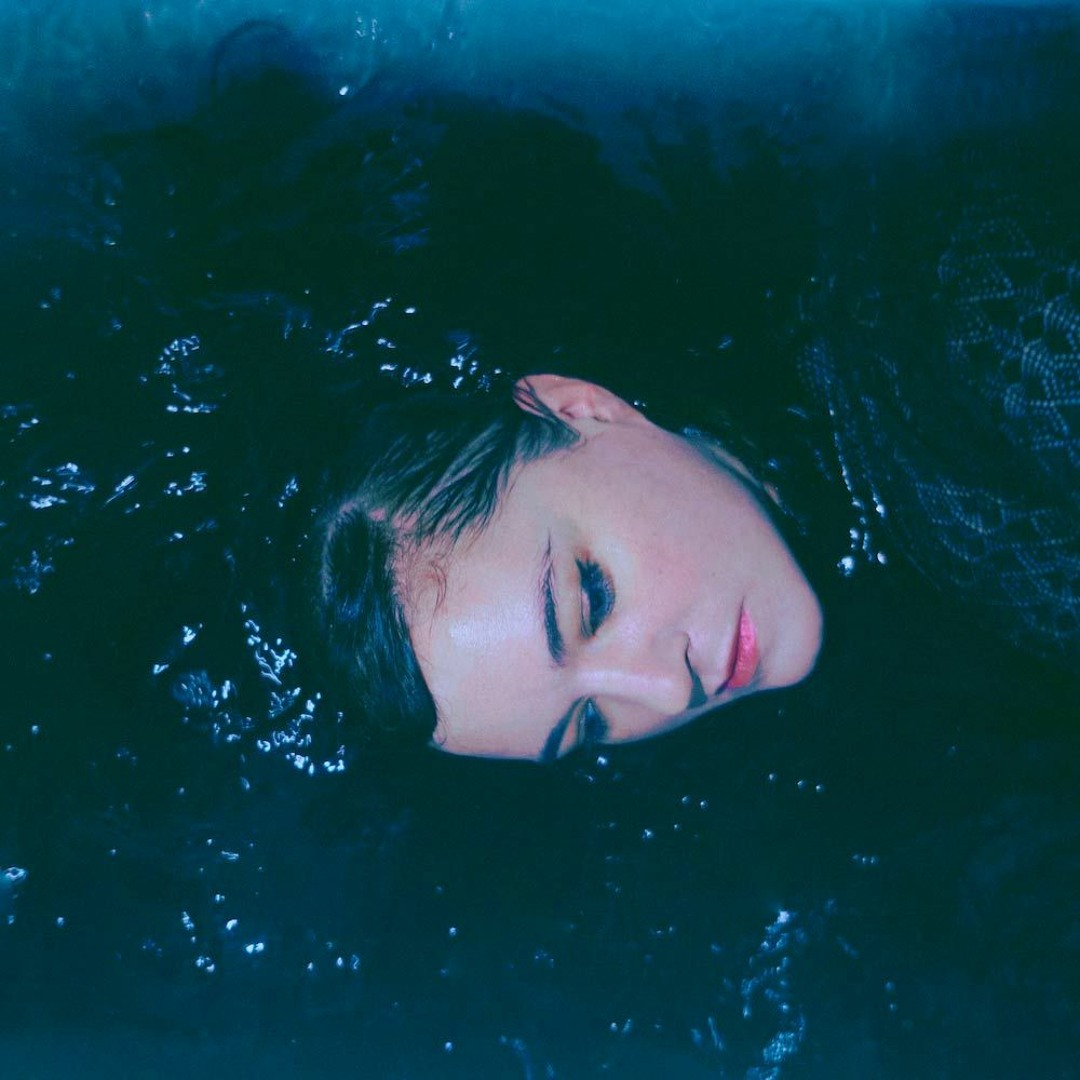 Julianna Barwick - 2作品まとめ売り【音楽】 Stream Julianna Barwick music | Listen to songs, albums, playlists