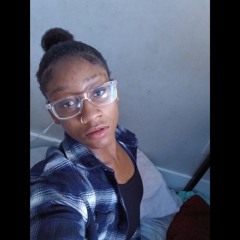 Layla Barlow