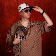 DEEJAY [( JHELO MUSIC )]