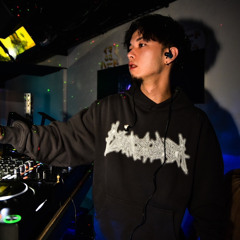 DJ NAOTO