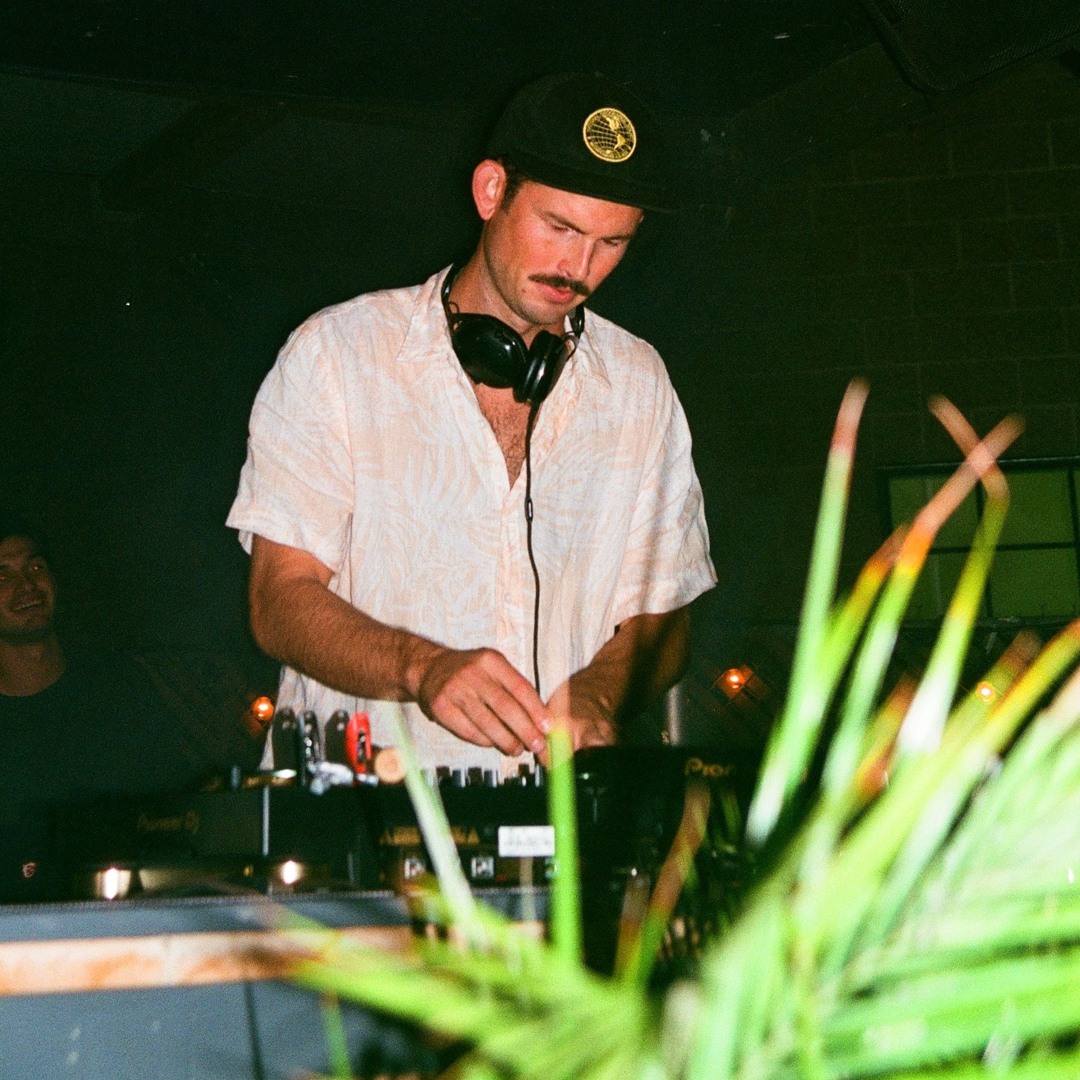 Stream DJ Chowder music | Listen to songs, albums, playlists for free ...