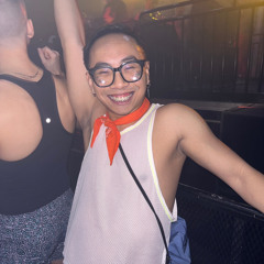 Quang Què Quằn Quại