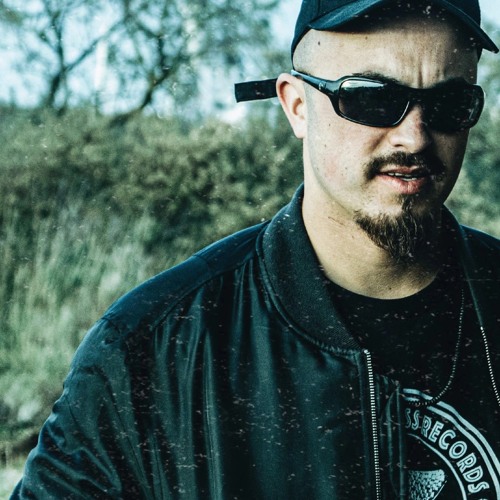 1. MAC-V - Inner Visionz [Free Download]