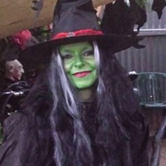 Green Witches Den