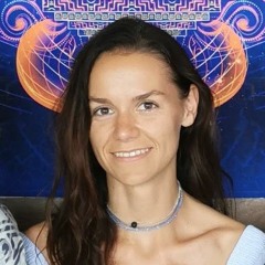 Юлия Щёлокова