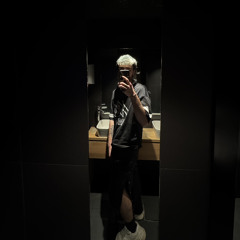 Mr.M
