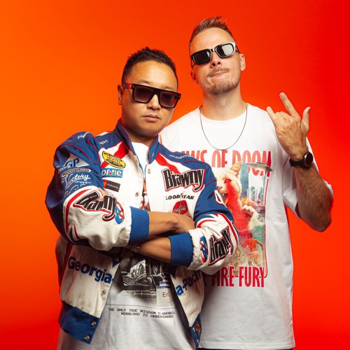 LARSTIG & GASDROP — artist photo