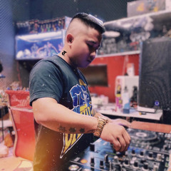 DJ FERGUS8