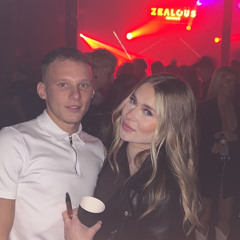 chloe grainger