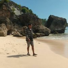 Yan Iwan Manik Mas
