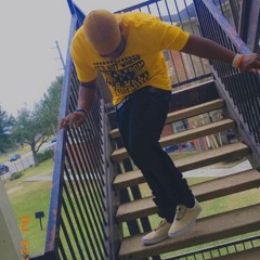 DJHoova💪🏾🧡💙