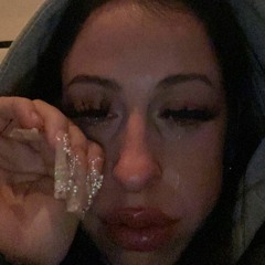 lucci>:(