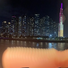 김동욱