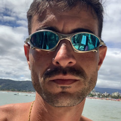 Ari Mello Jr.