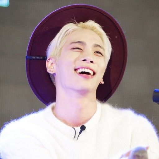 .shinee.world
