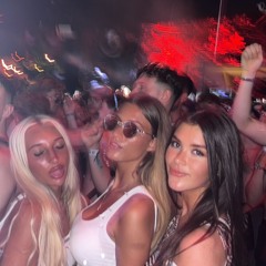 bellas bangers