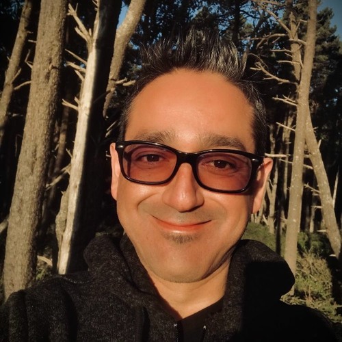 Simy Garay artist photo