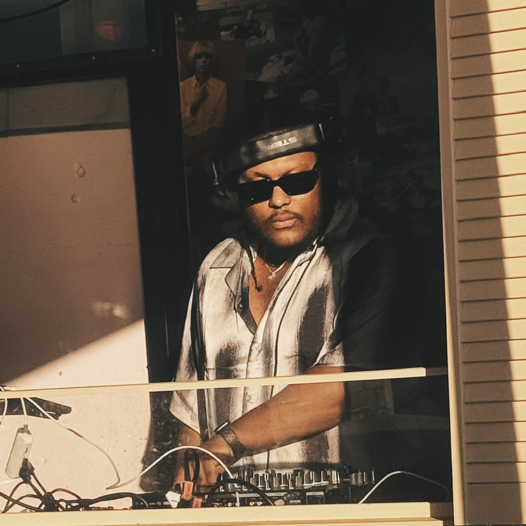 Stream DNZO music | Listen to songs, albums, playlists for free on ...