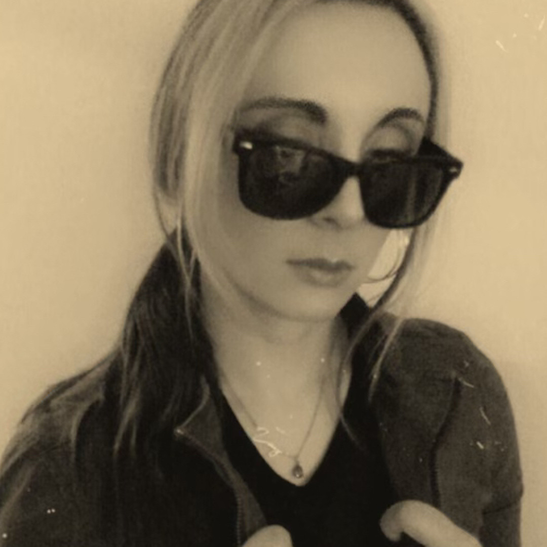 DJ Alyssa / $241 reasons’s avatar