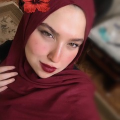 فاطمة هشام.