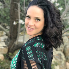 Amanda, Soprano.