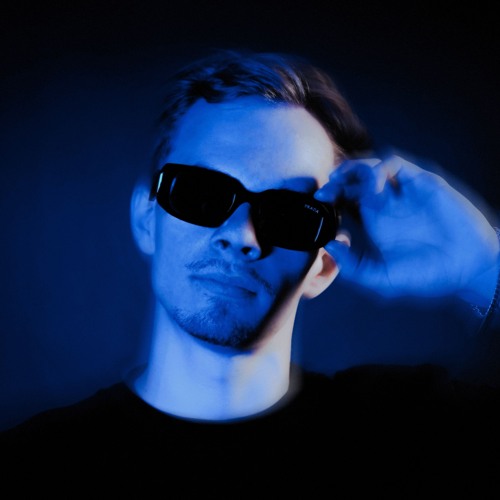 Dan Kielur artist photo