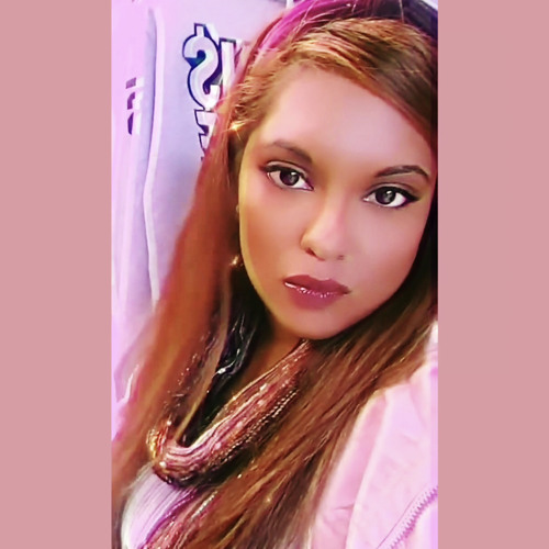 Tianna Karissa’s avatar