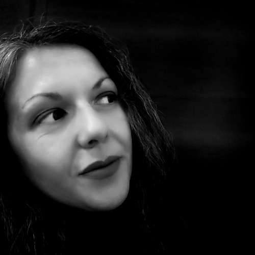 Irena Leki’s avatar