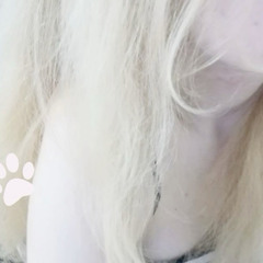 q w q