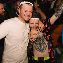 Travie Waitforit Downs