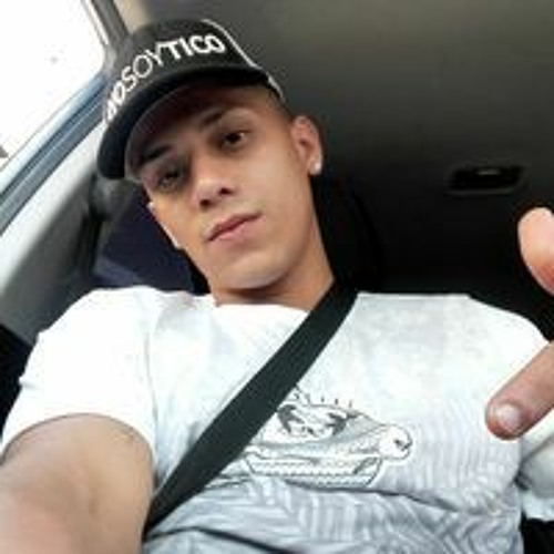 Isaac Urbina’s avatar