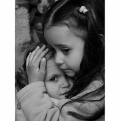رَنَــــا وَائِل