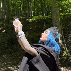 Blou Ada