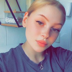 Its.Me.Janineee_