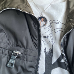 Y3