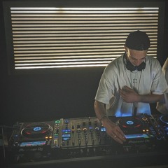 iden_dnb