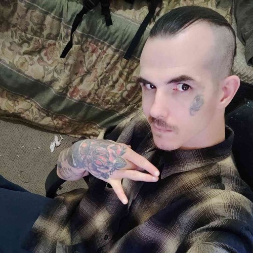 يرتدّ صدى الحديد…