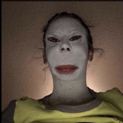 yourmomsgirlfrienddd