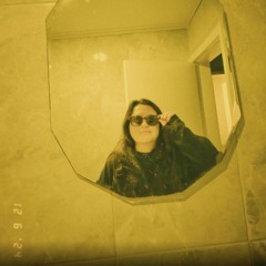 By.Momes