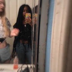 Uhwtfckshayyy🖤🔥