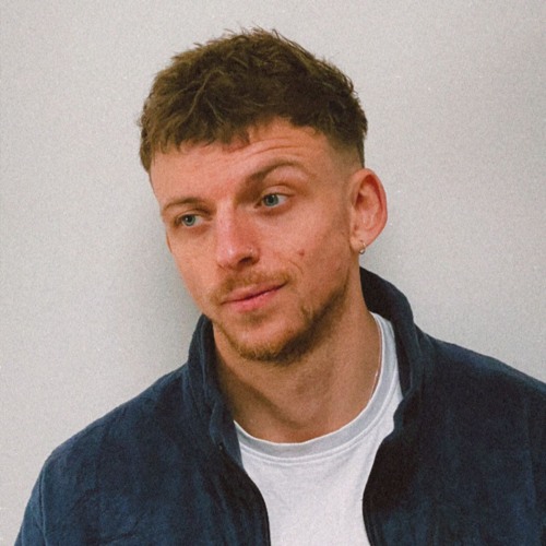PHINN — artist photo