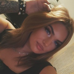 JodieHuttonx