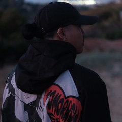 AJ N