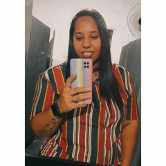 Tainá Santos