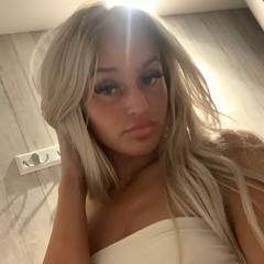julia d123