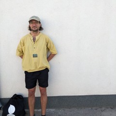 Stocky