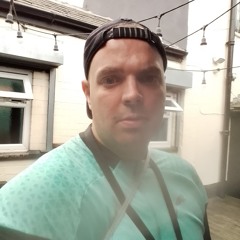 kurtis