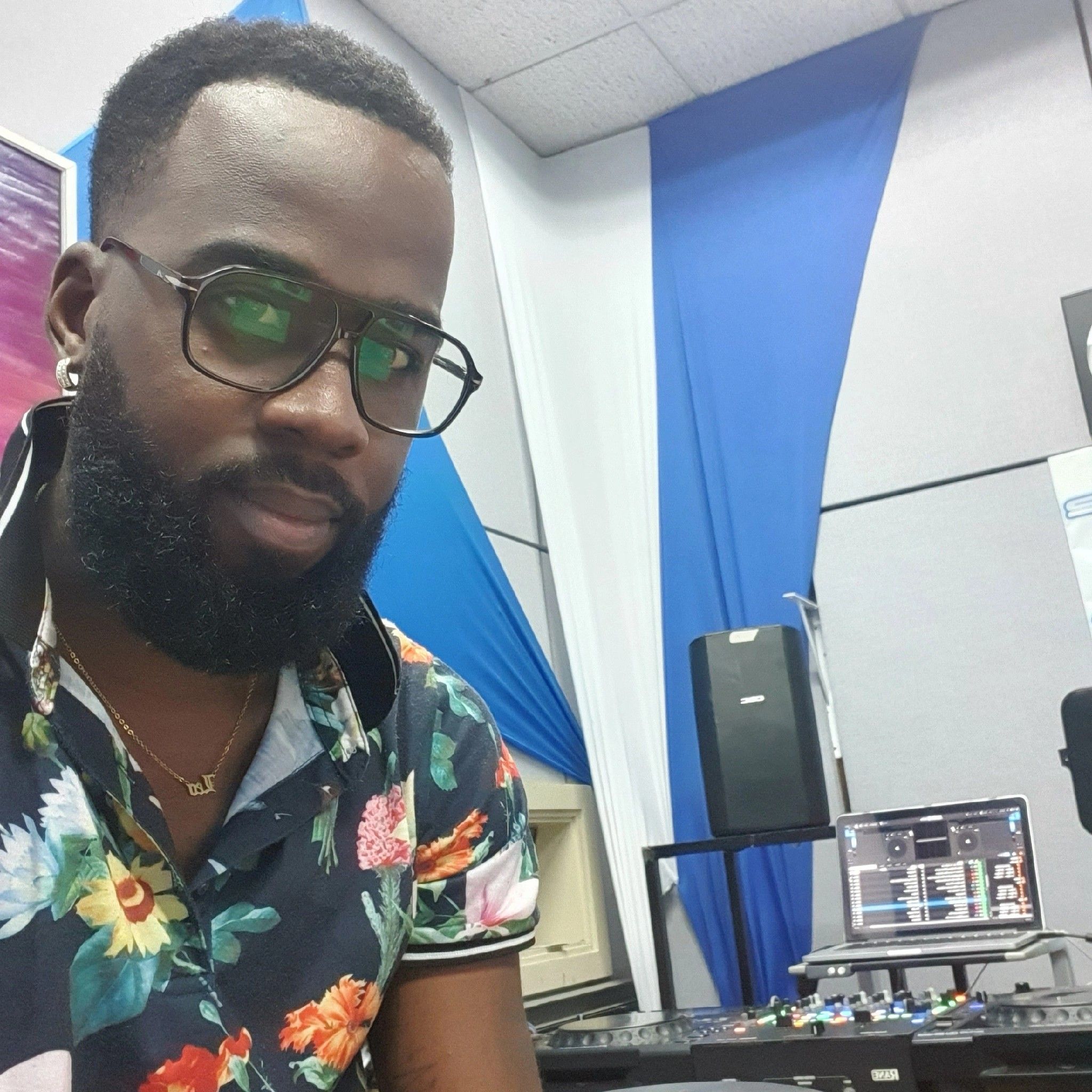 The DJ Touchdown Show